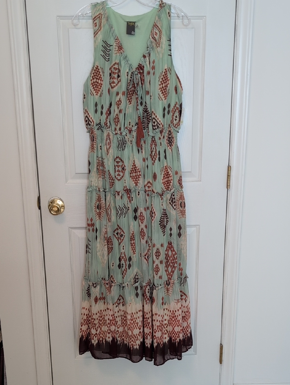 Light Mint Green Patterned Maxi Dress